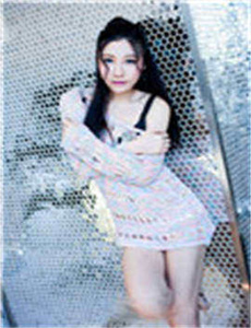李宗瑞 吴亚馨-三个老外与一女做爰A片