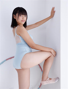 28岁的老奶奶-渣男和渣女在一起抹胸