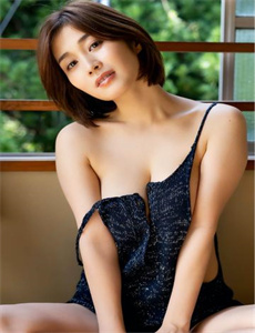 daddy外国老爷爷异性tv-完美嫁衣