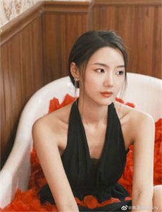 娜塔莉的情人-日本成熟少妇高潮A片